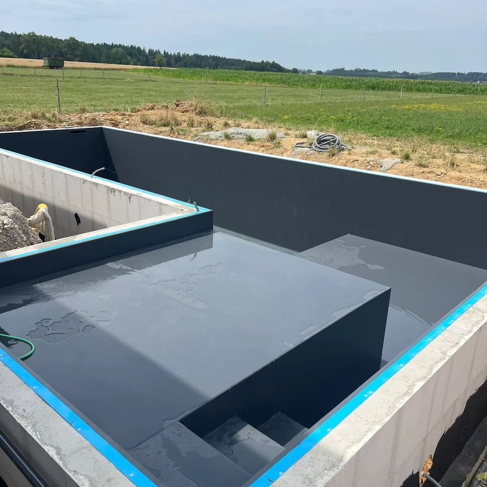 Pool mit Flachwasserzone